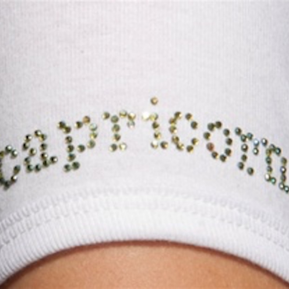 Capricorn T-shirt, Made in USA, Crystals, NWT - Picture 3 of 3